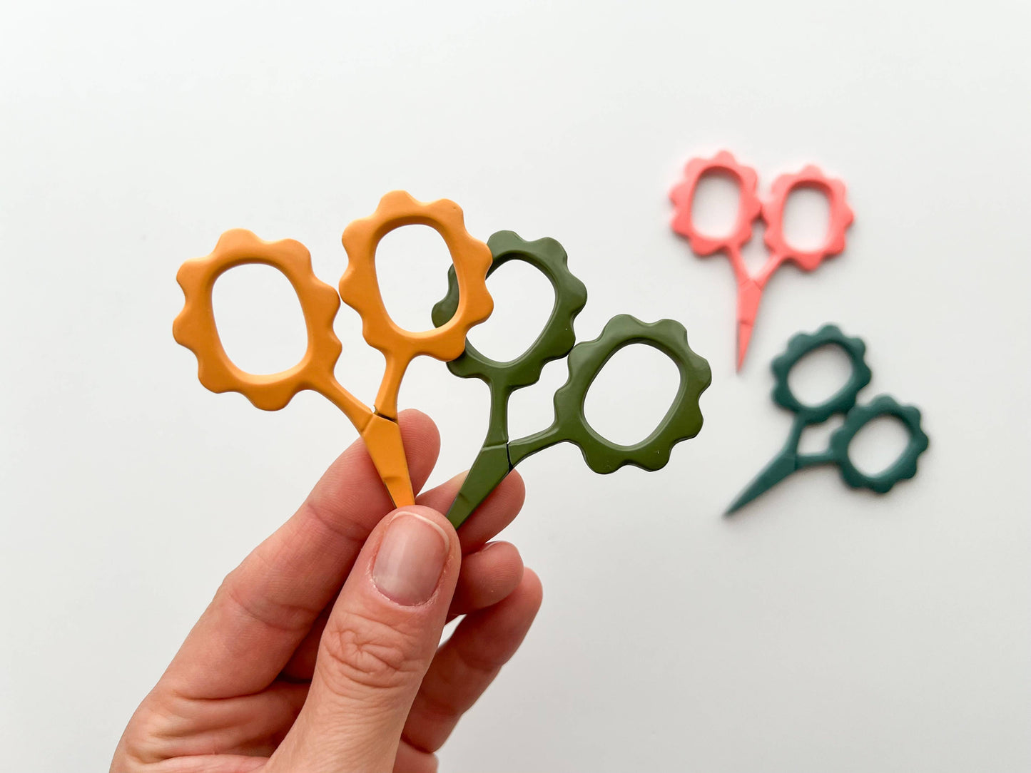 Flower scissors