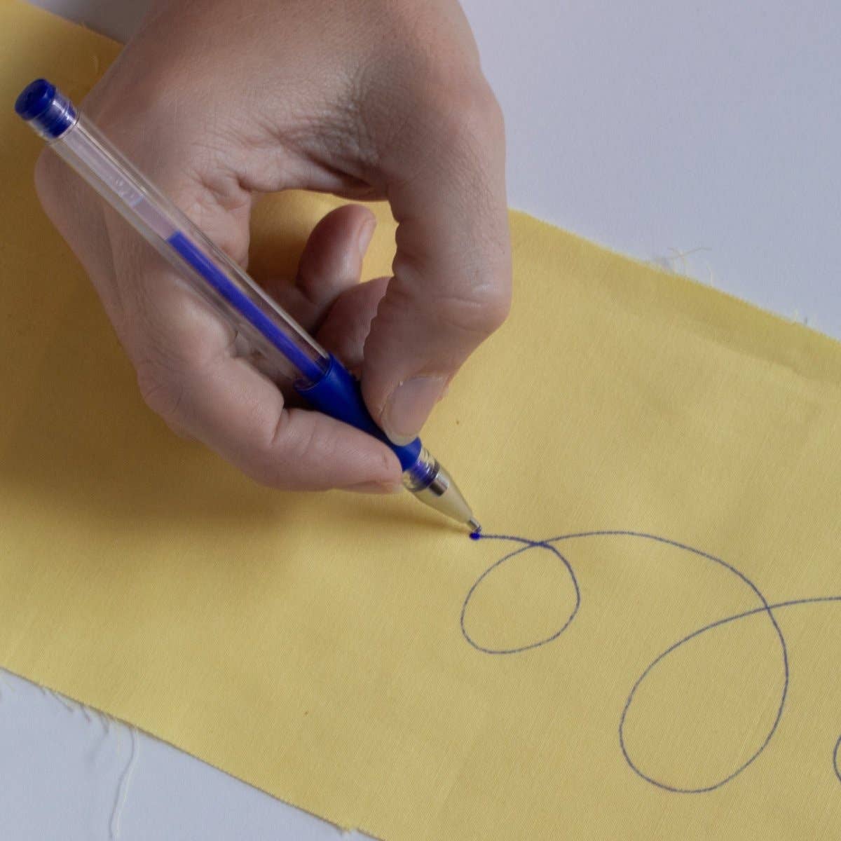 Heat Erasable Fabric Marking Pens