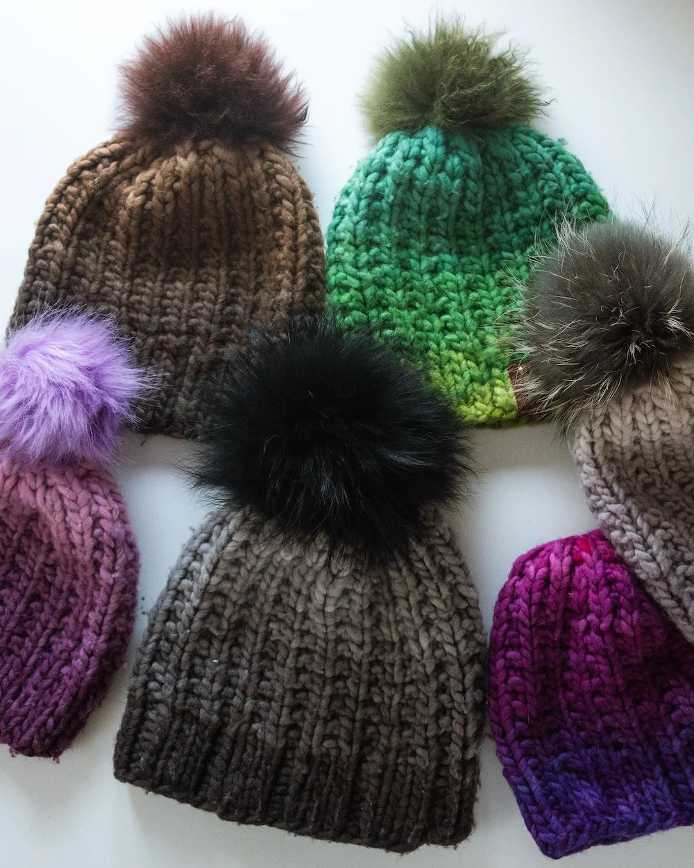 Elizabeth Beanie – Yarn + Pattern Kit