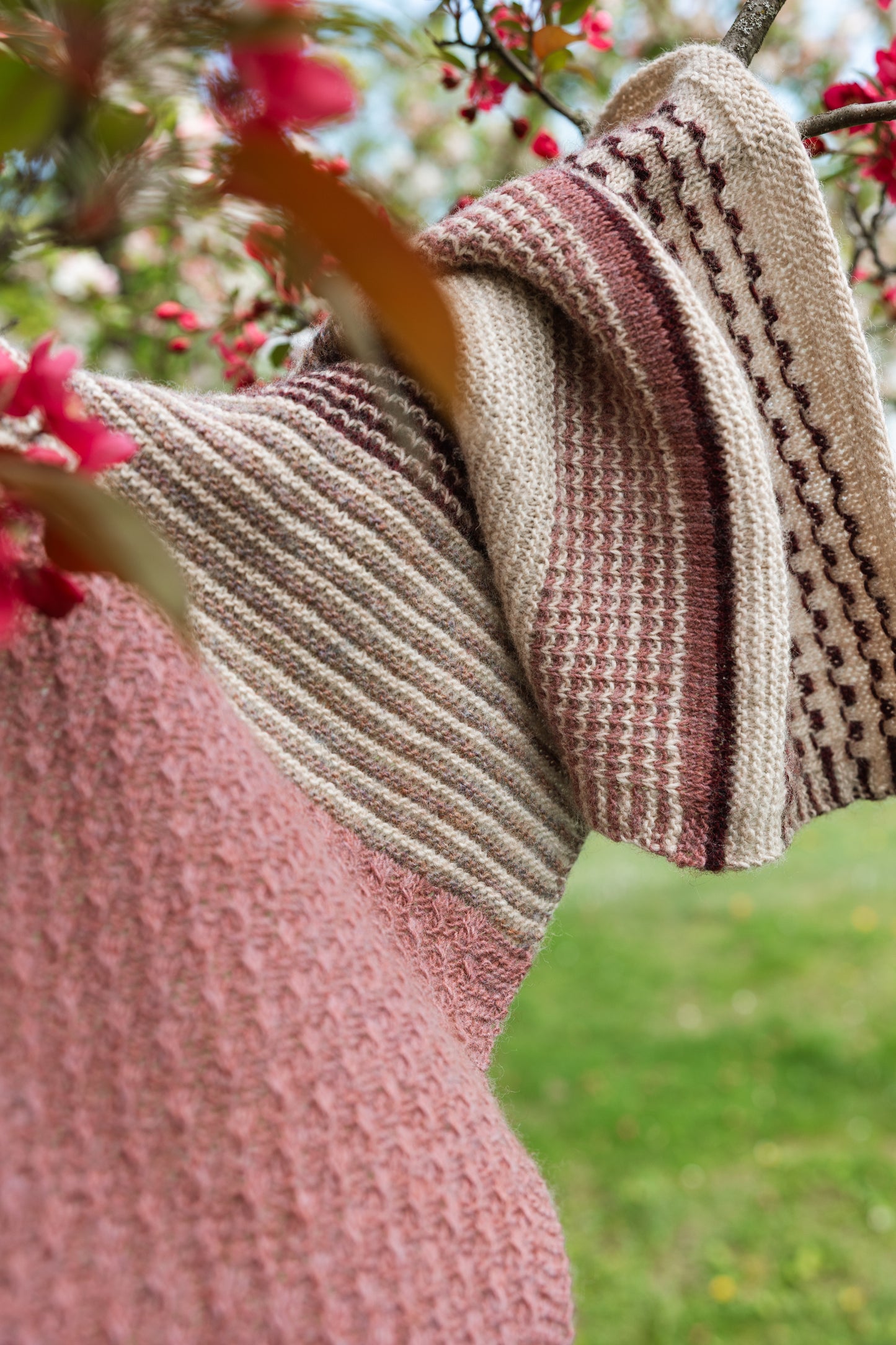 Persimmon Wrap Kit (Yarn + Pattern)